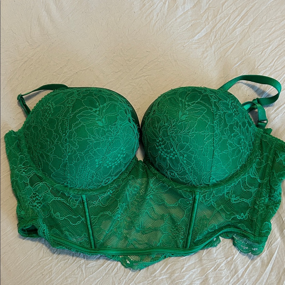 Victoria's Secret Emerald Lace Bra